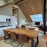 Naava Kattohuoneistot Apartmán