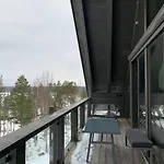 Naava Kattohuoneistot Apartmán