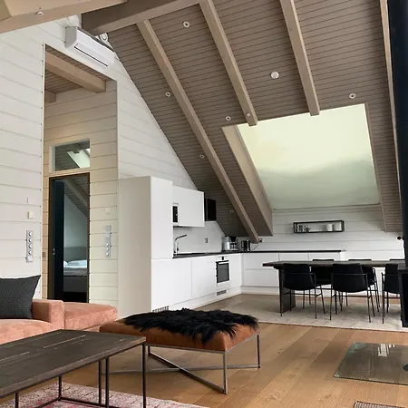 Naava Kattohuoneistot Apartmán