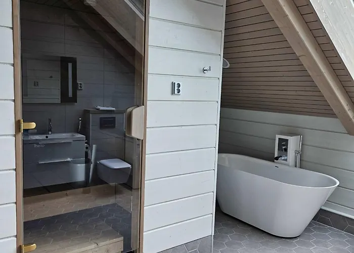 Naava Kattohuoneistot *